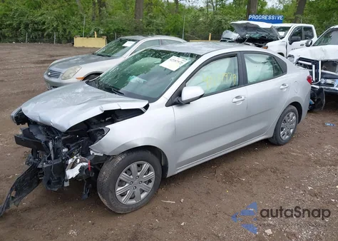 2021 Kia Rio S из США, поврежденный, VIN 3KPA24AD5ME367643